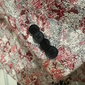 Elie Belleh boy's Blazer Size 14-16, Run small.